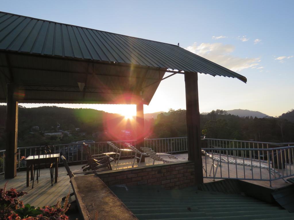 Hilltop Guest House Ела Екстериор снимка